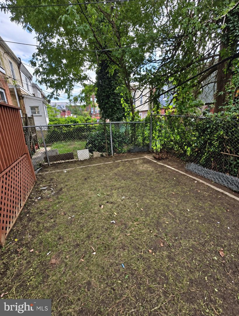 5514 N Marshall St Property Photo 33