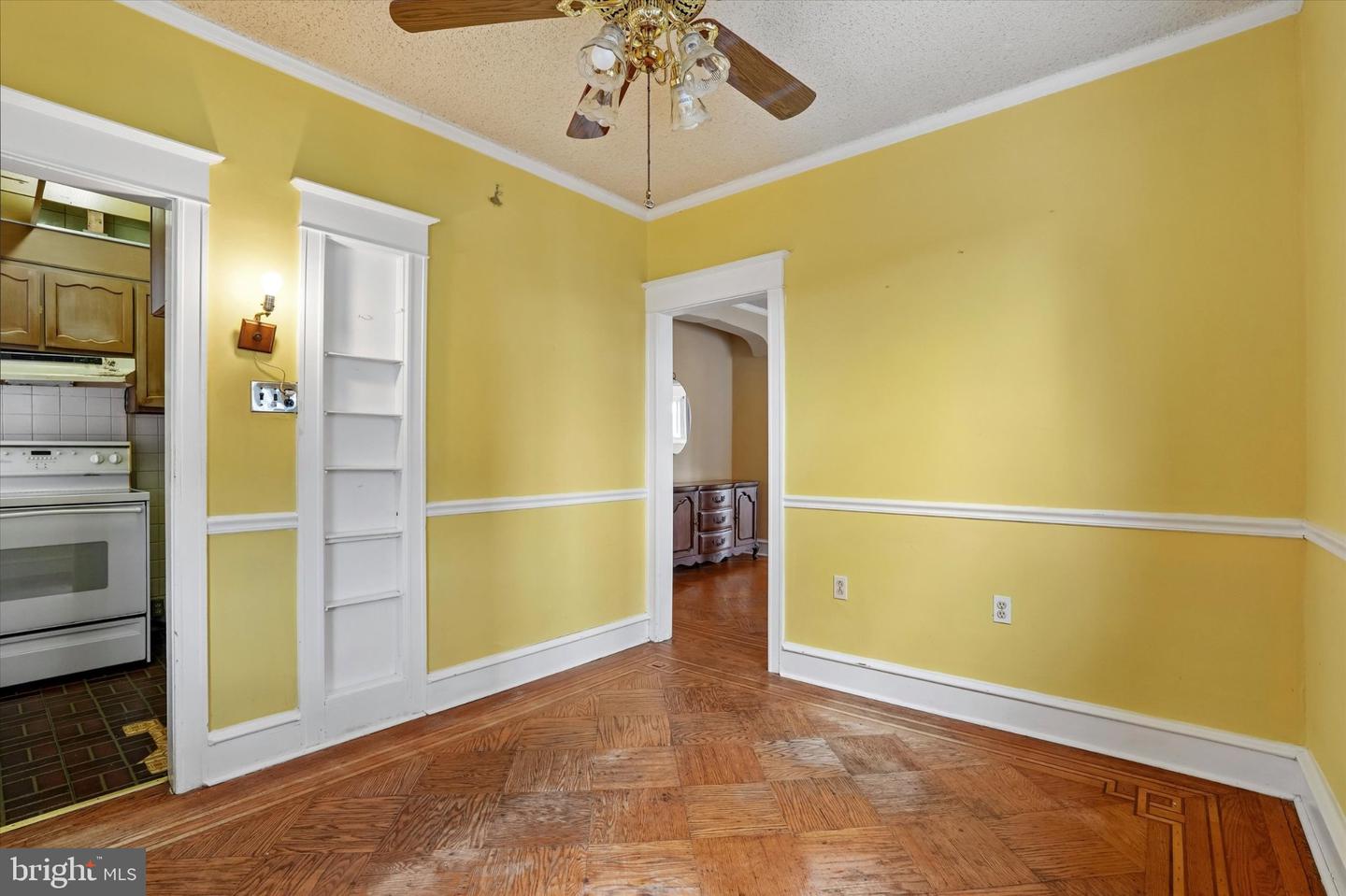 7730 Loretto Ave Property Photo 10