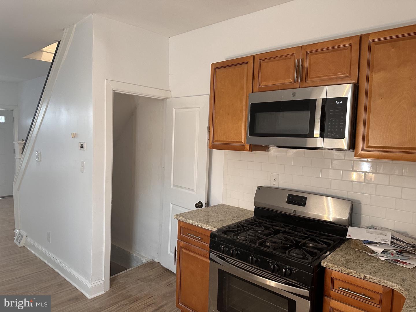 5441 Spring Street Property Photo 4