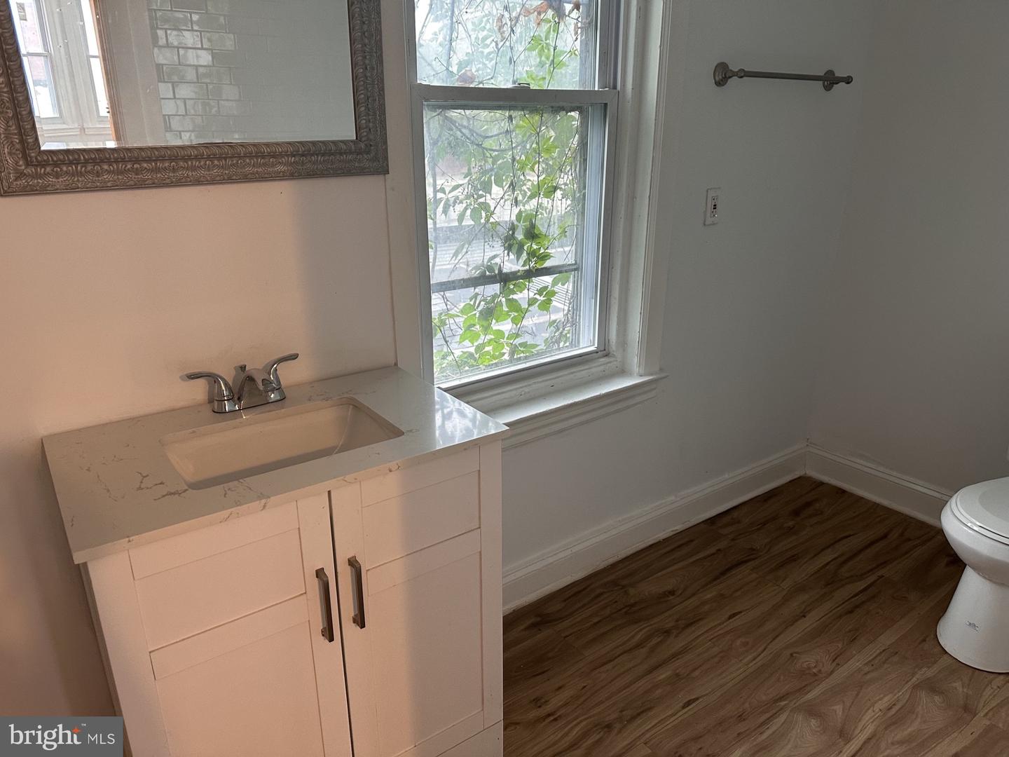 5441 Spring Street Property Photo 6