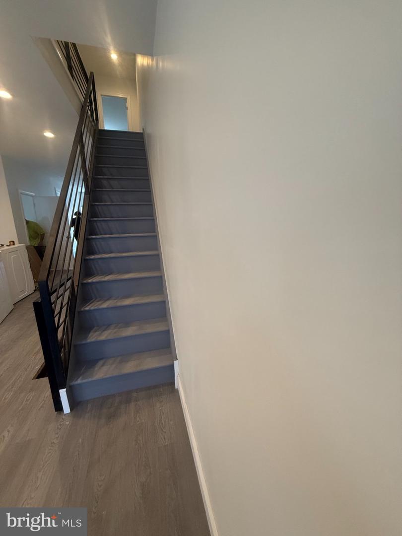 3853 N Gratz St Property Photo 6
