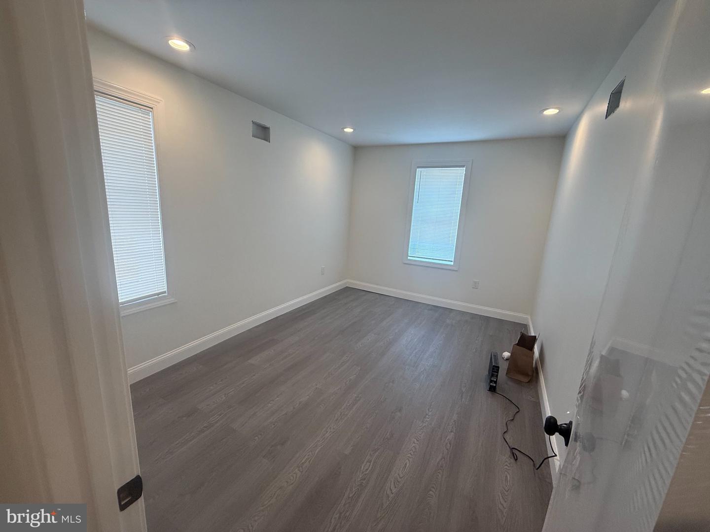 3853 N Gratz St Property Photo 10