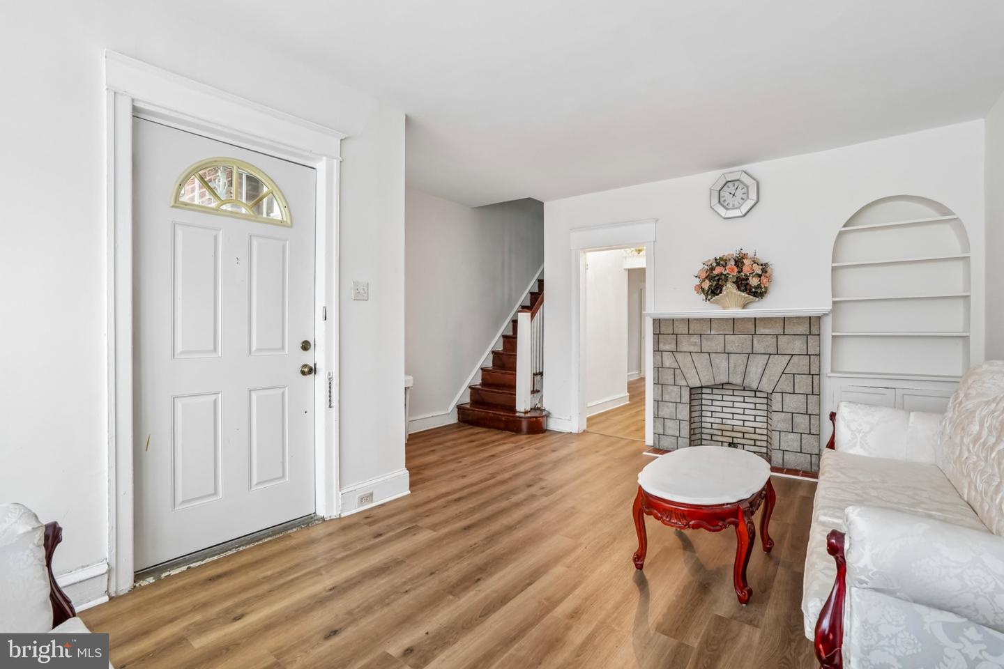 3207 Unruh Ave Property Photo 5
