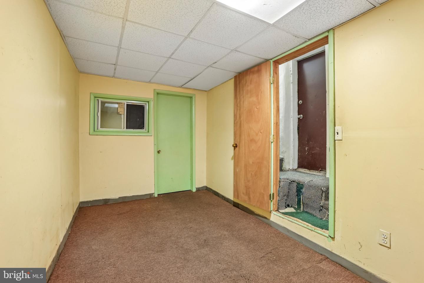3207 Unruh Ave Property Photo 21