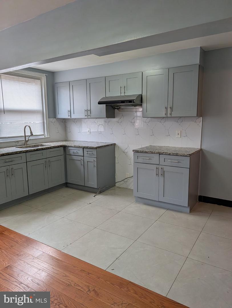 6603 Eastwood St Property Photo 10