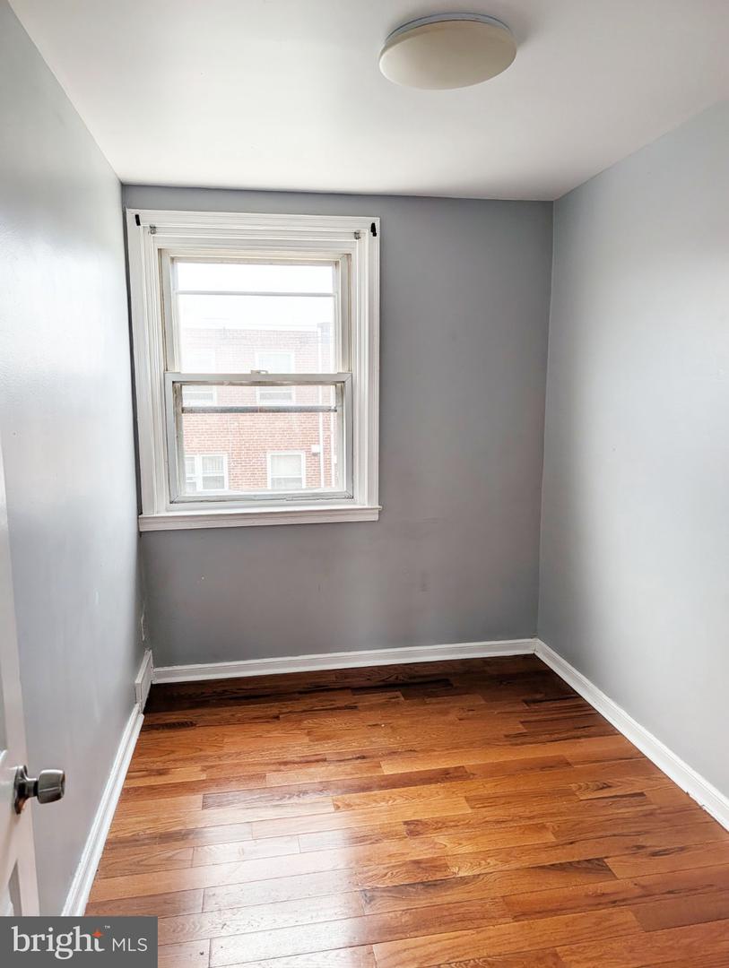 6603 Eastwood St Property Photo 16