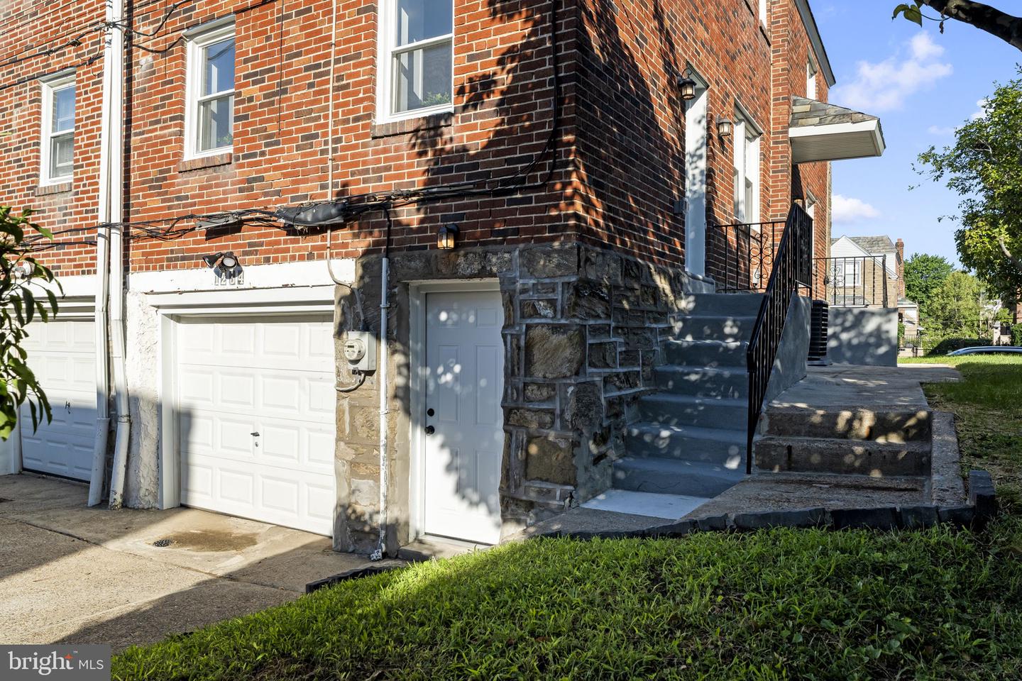 1234 Yerkes St Property Photo 37