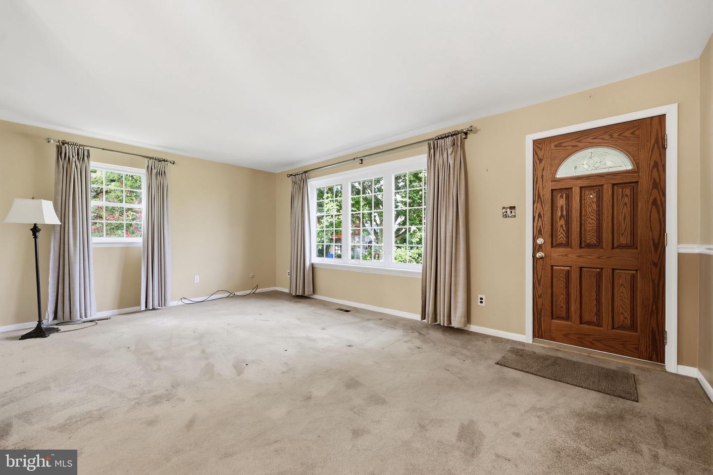 7835 Lawndale Ave Property Photo 6