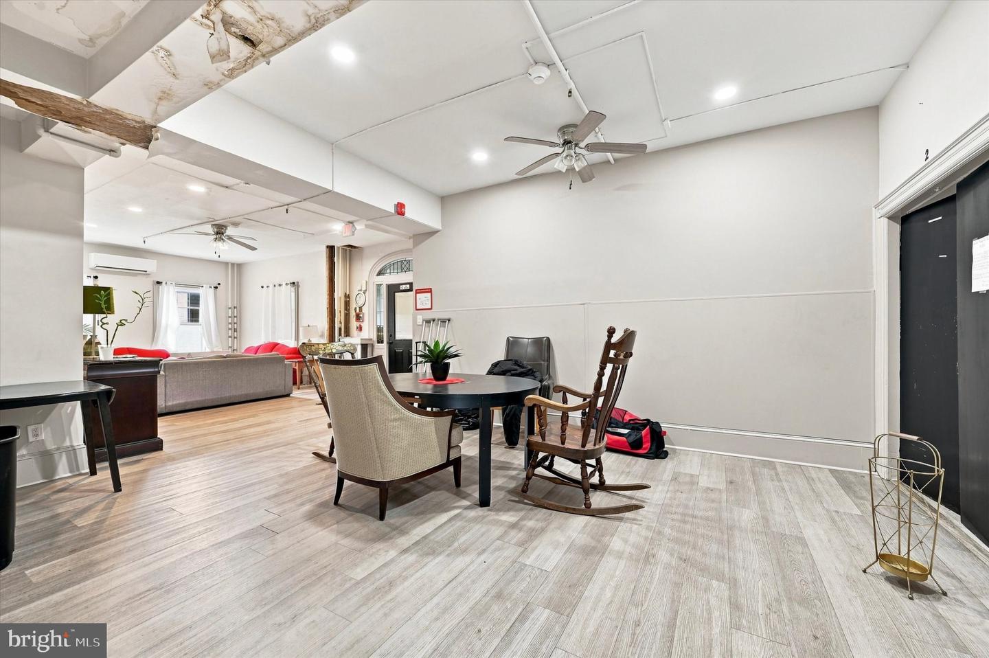 6948 Torresdale Property Photo 7