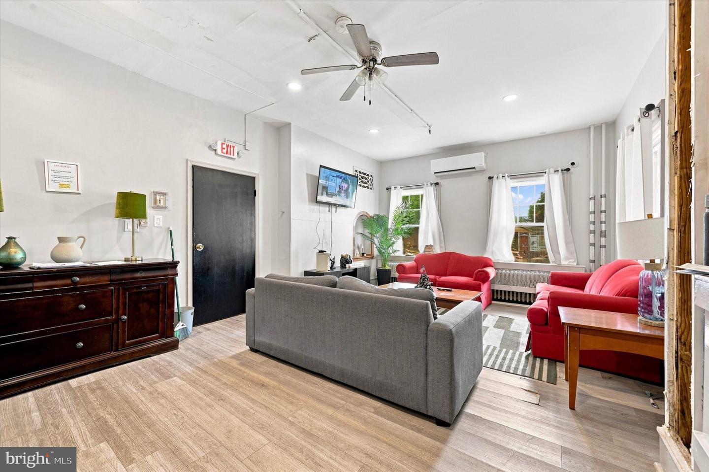 6948 Torresdale Property Photo 12