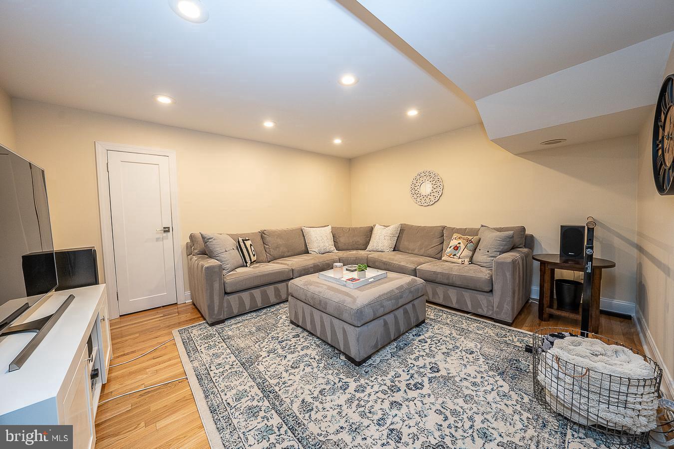 4 S Alder St #4 Property Photo 14