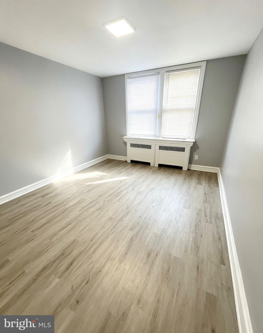 3338 Disston St Property Photo 5