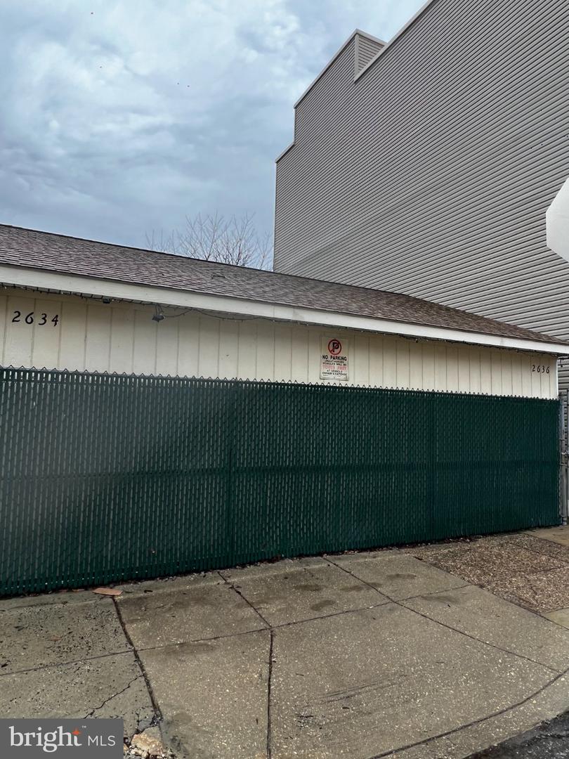 2637 Tulip St & 2634 & 2636 Agate St Property Photo 6