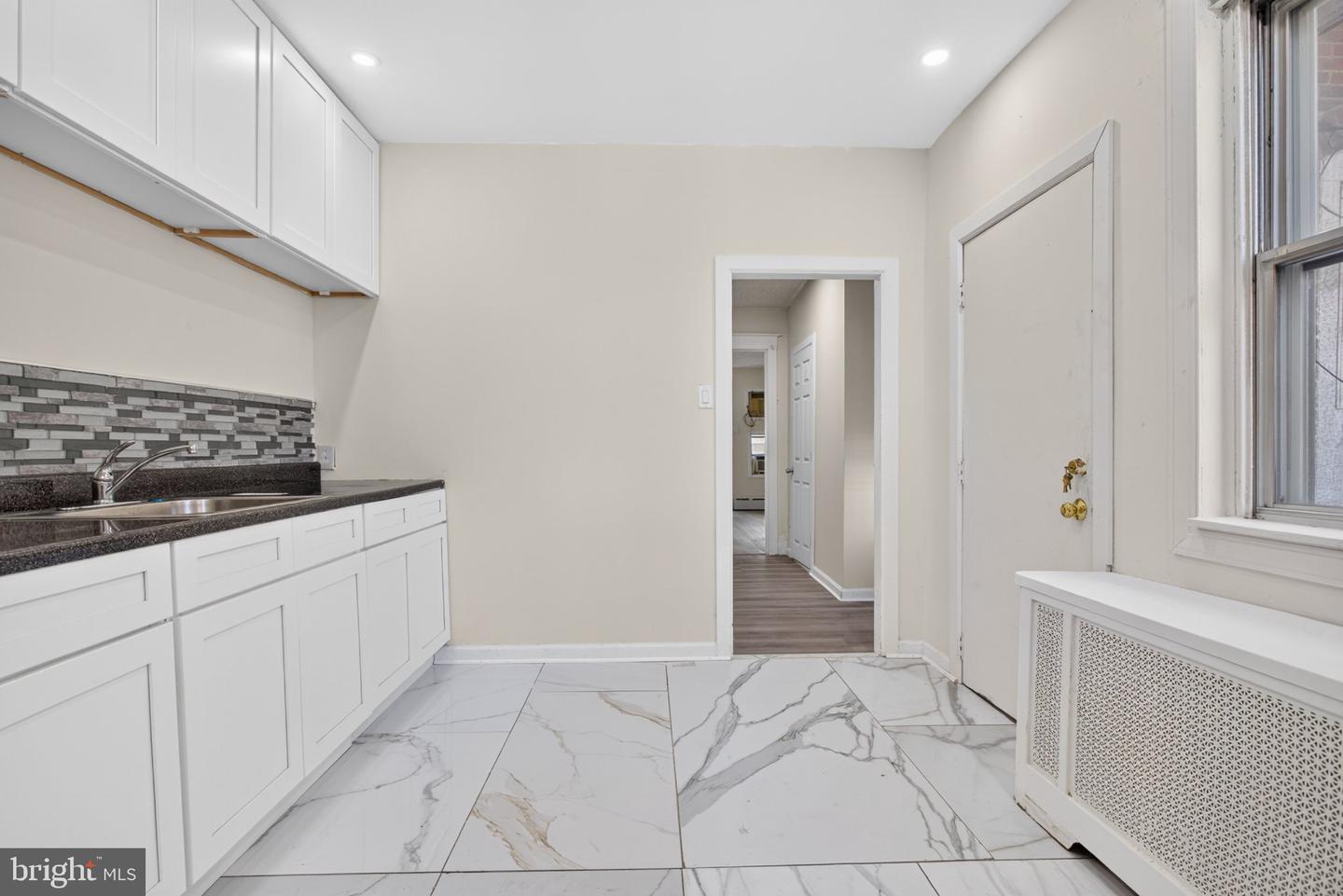 5540 Miriam Rd Property Photo 12