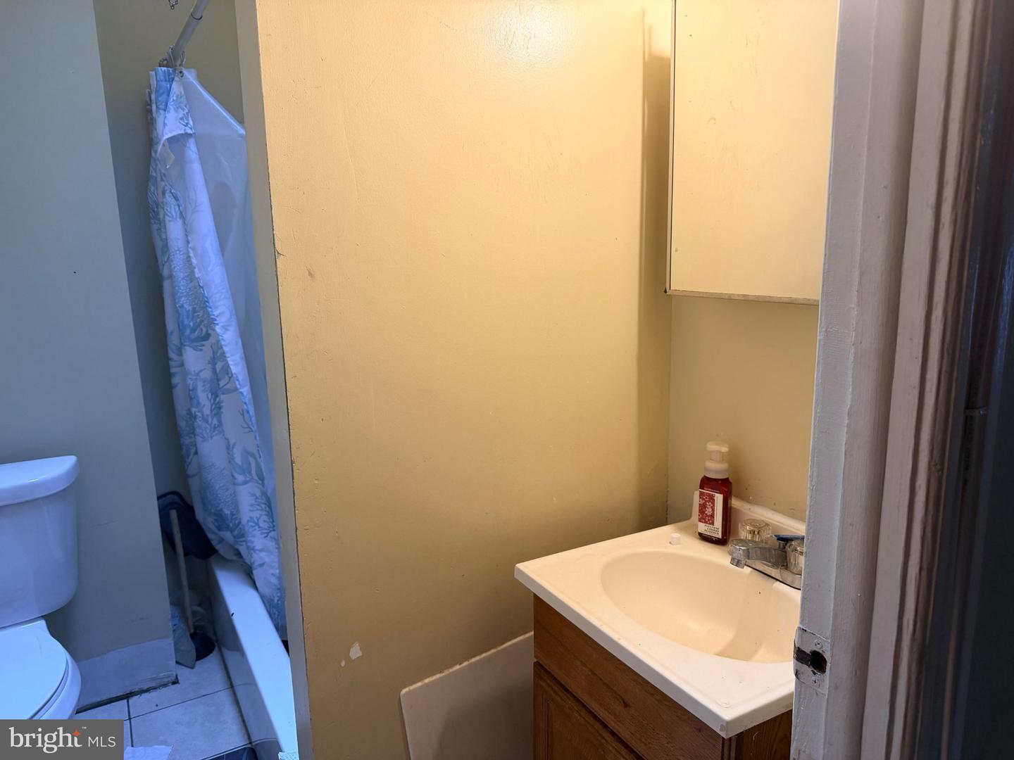 264 W Sheldon St Property Photo 7