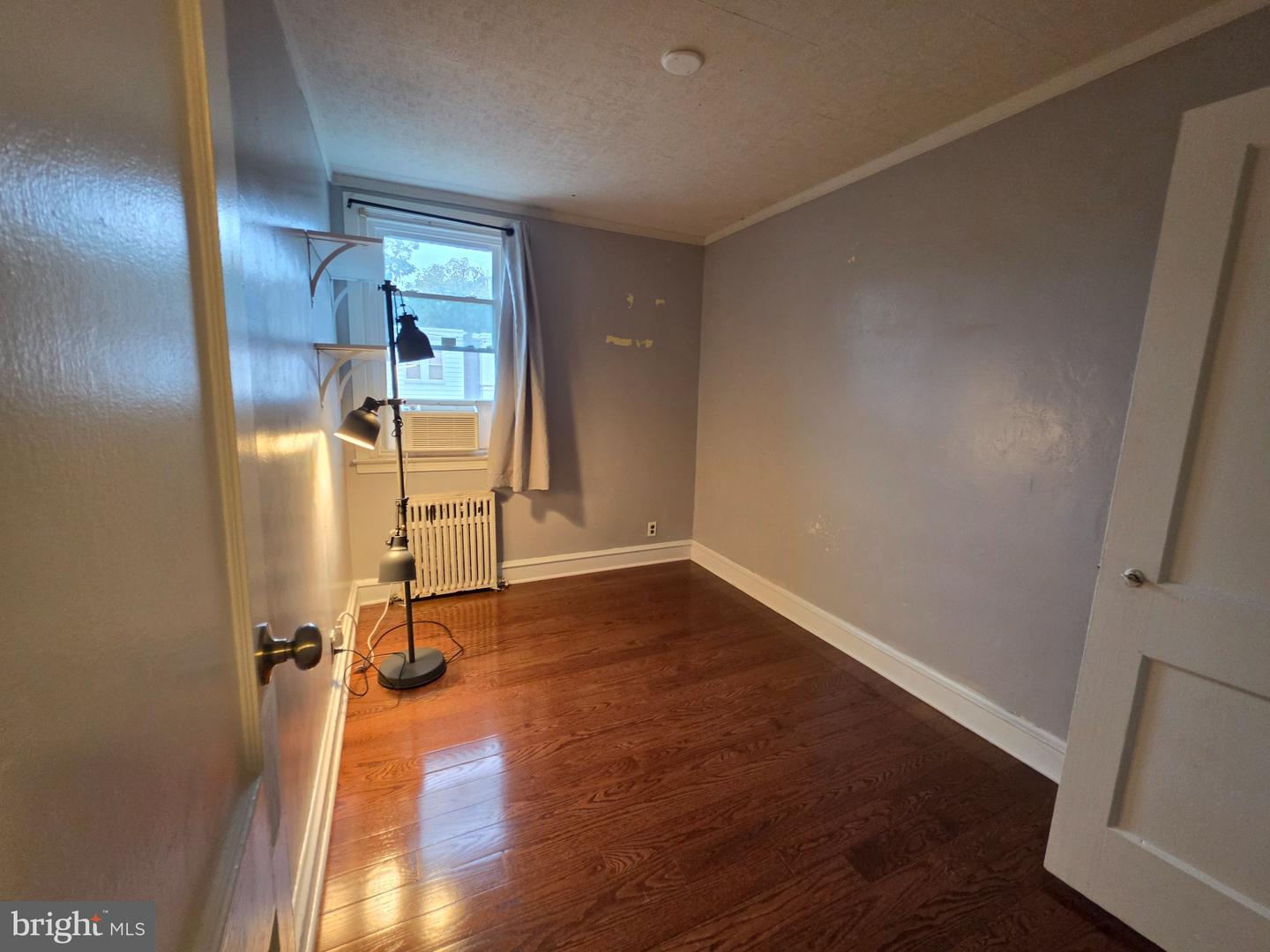 408 E Slocum St Property Photo 24