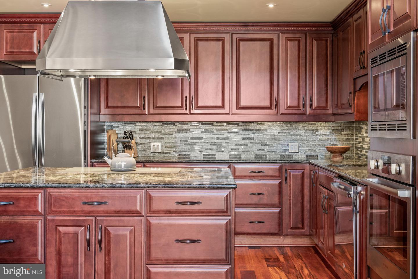 802 Locust St #penthouse Property Photo 4