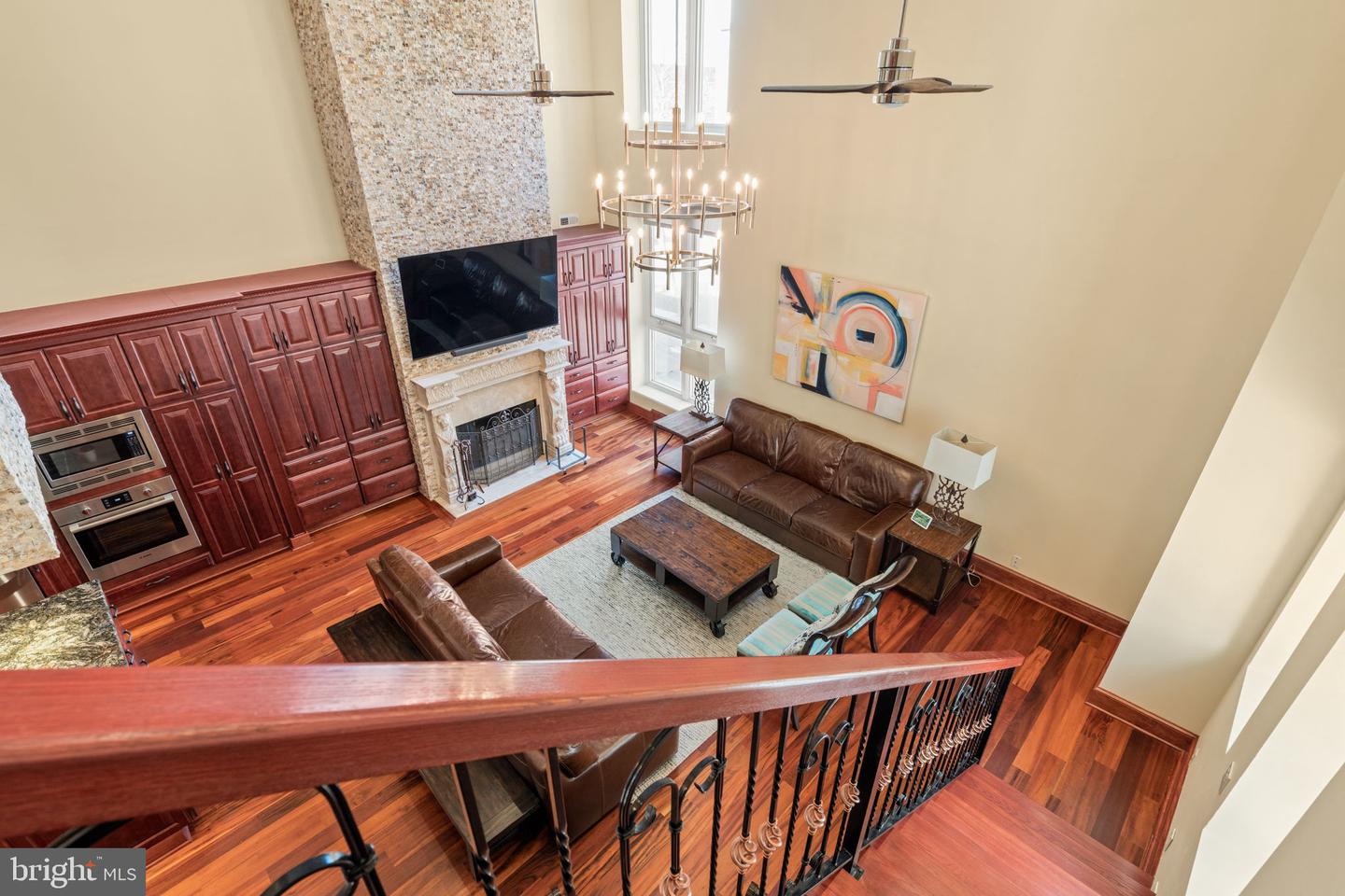 802 Locust St #penthouse Property Photo 29