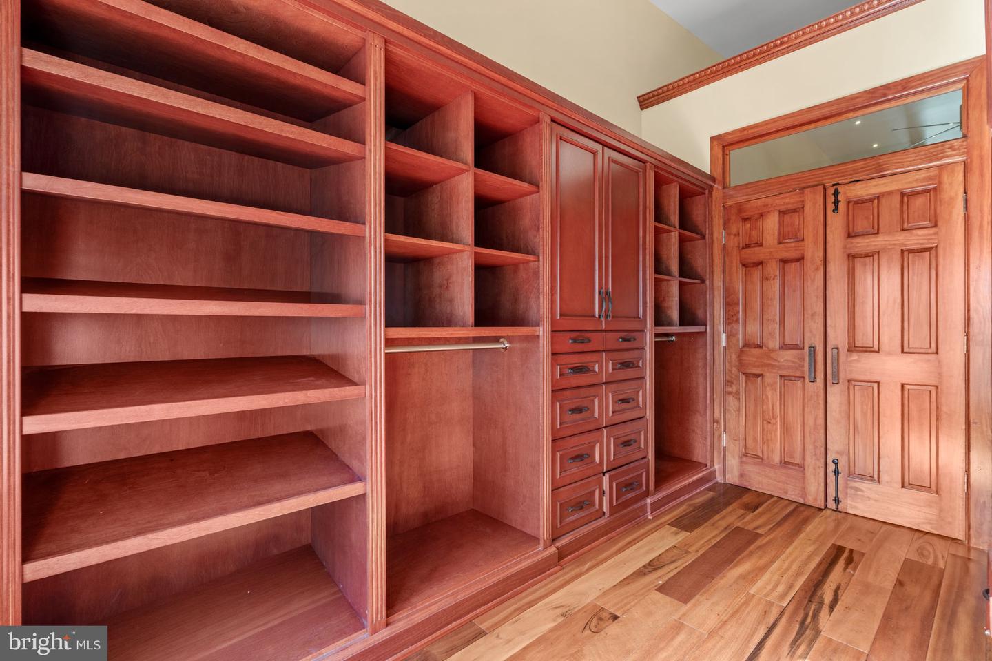 802 Locust St #penthouse Property Photo 37