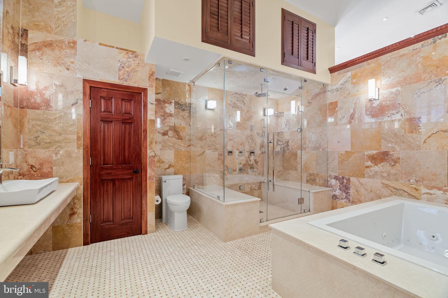 802 Locust St #penthouse Property Photo 39