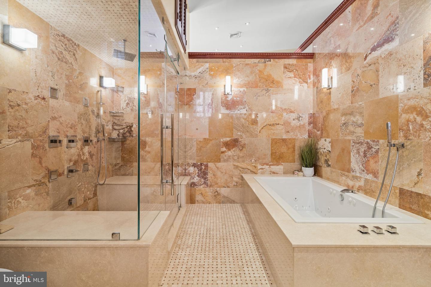 802 Locust St #penthouse Property Photo 42