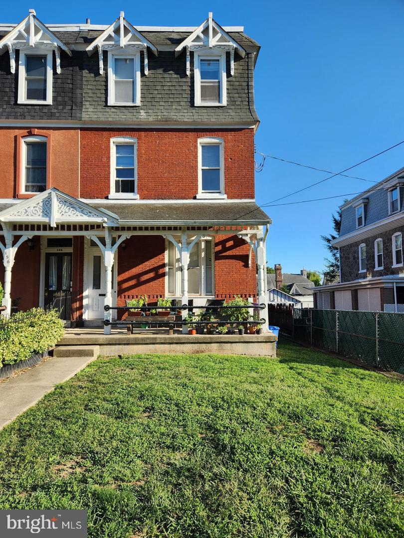154 Sumac St #2ndfl Property Photo 14