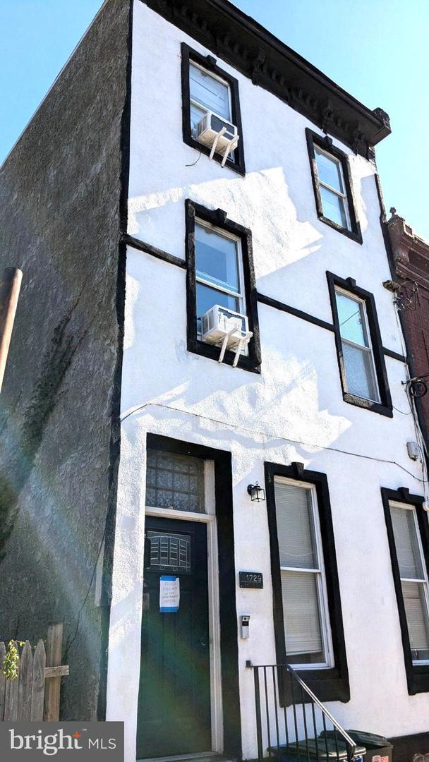 1729 N 24TH #APT C Property Photo 1