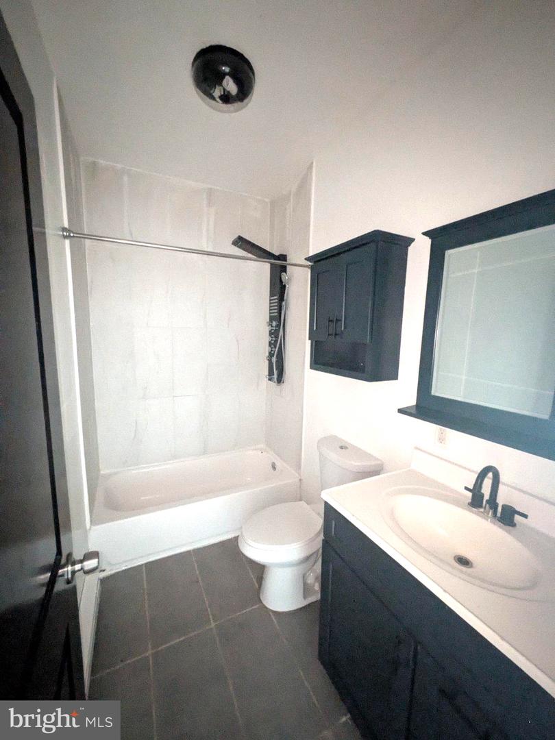 1729 N 24th #apt C Property Photo 9