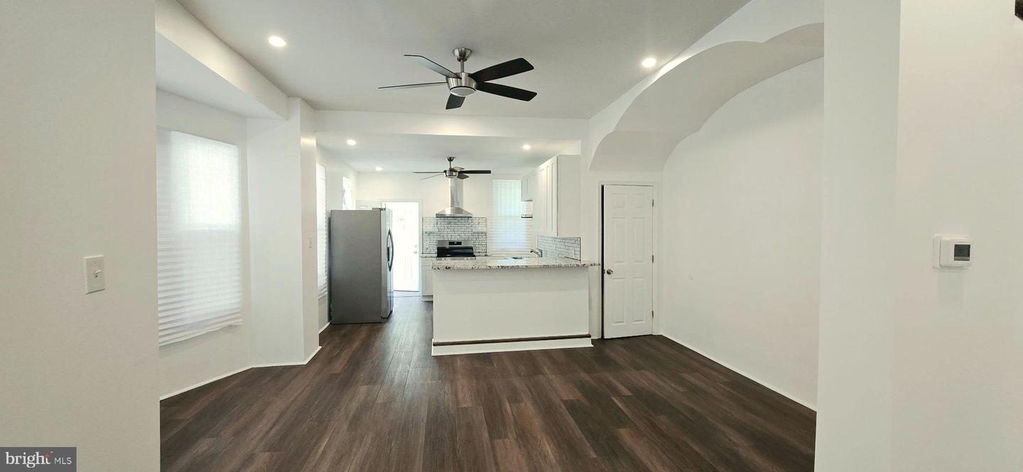 5113 N Marvine St Property Photo 7