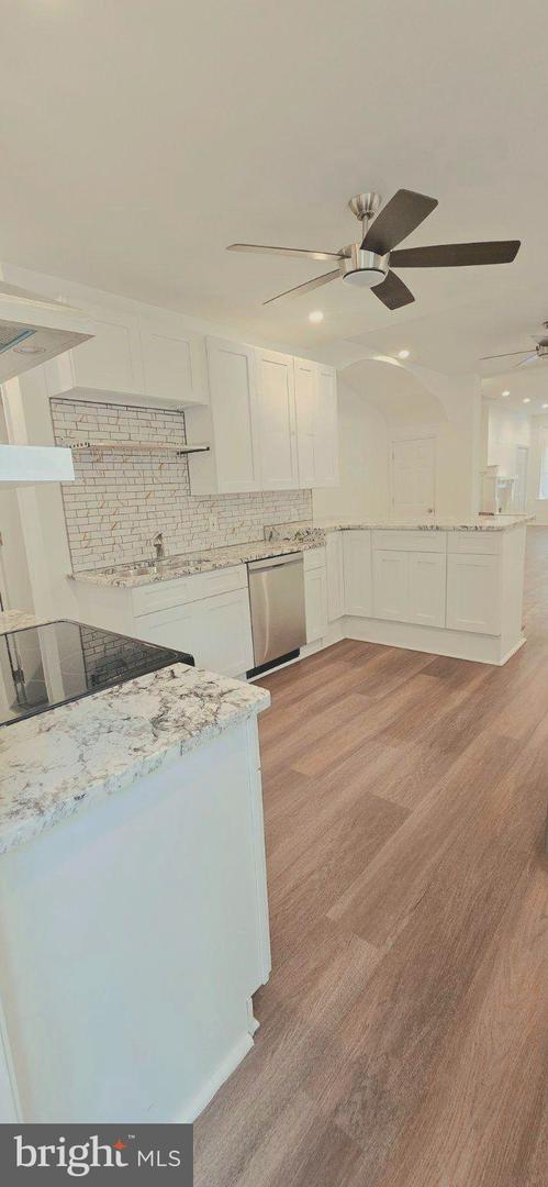 5113 N Marvine St Property Photo 12