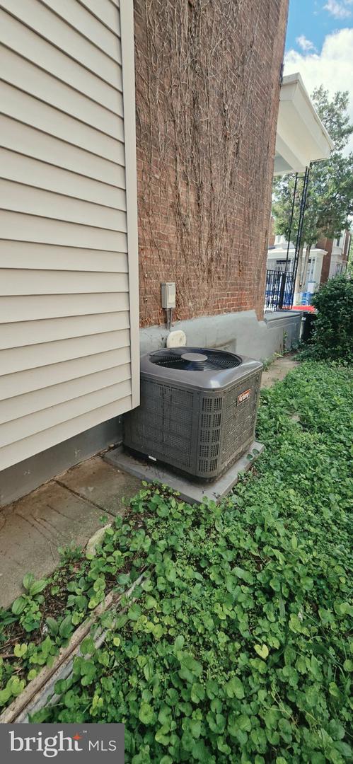 5113 N Marvine St Property Photo 36