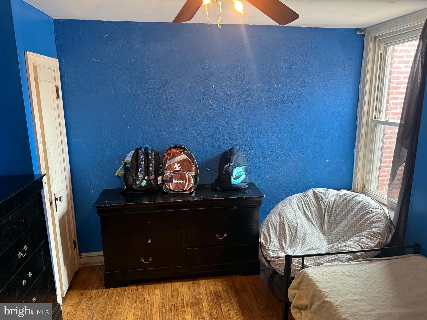 239 W Laveer St Property Photo 5