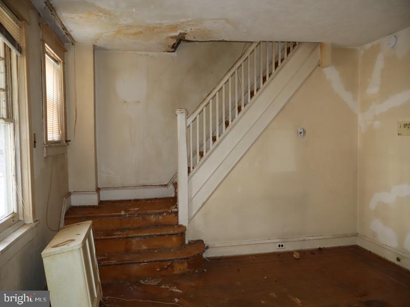 2012 W Spencer St Property Photo 12