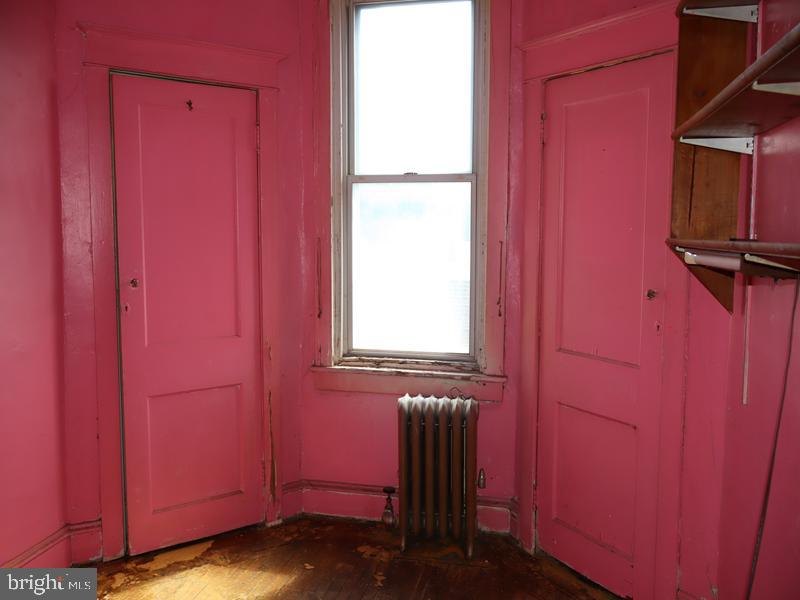 2012 W Spencer St Property Photo 18
