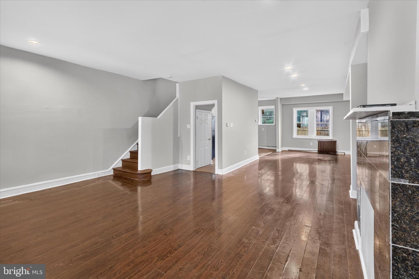 1326 Belfield Ave Property Photo 12