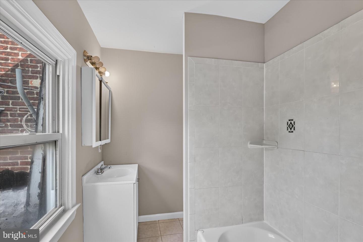 1326 Belfield Ave Property Photo 34