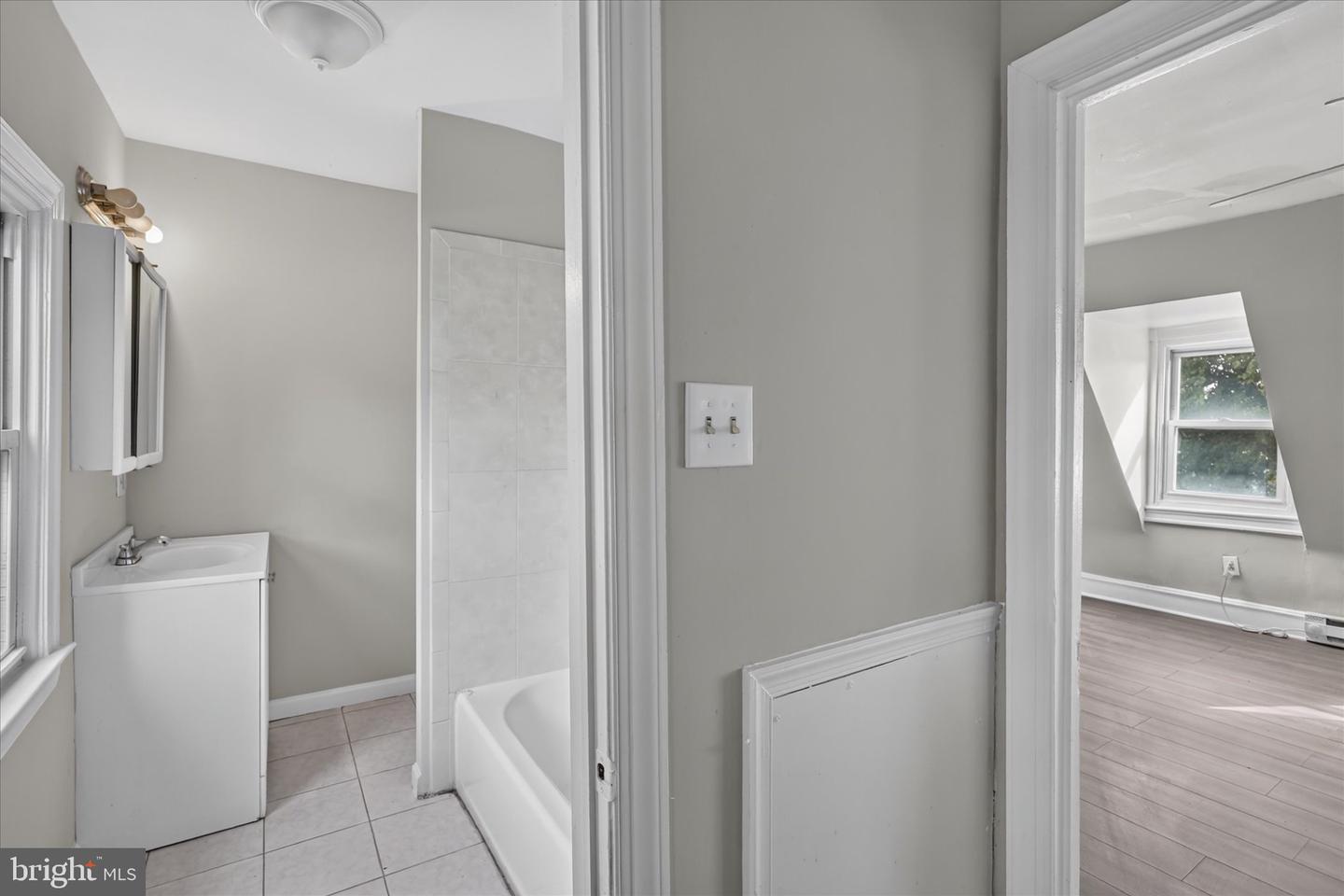 1326 Belfield Ave Property Photo 36