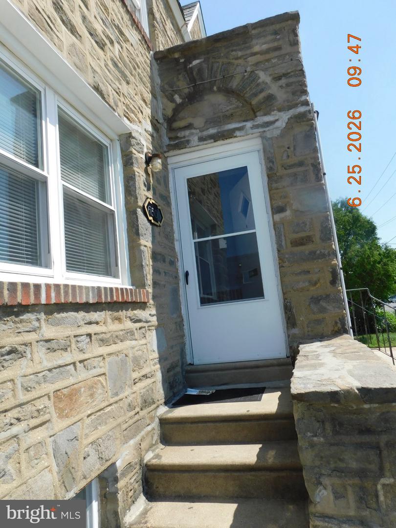 6500 Algon Ave #1st Flor Property Photo 2