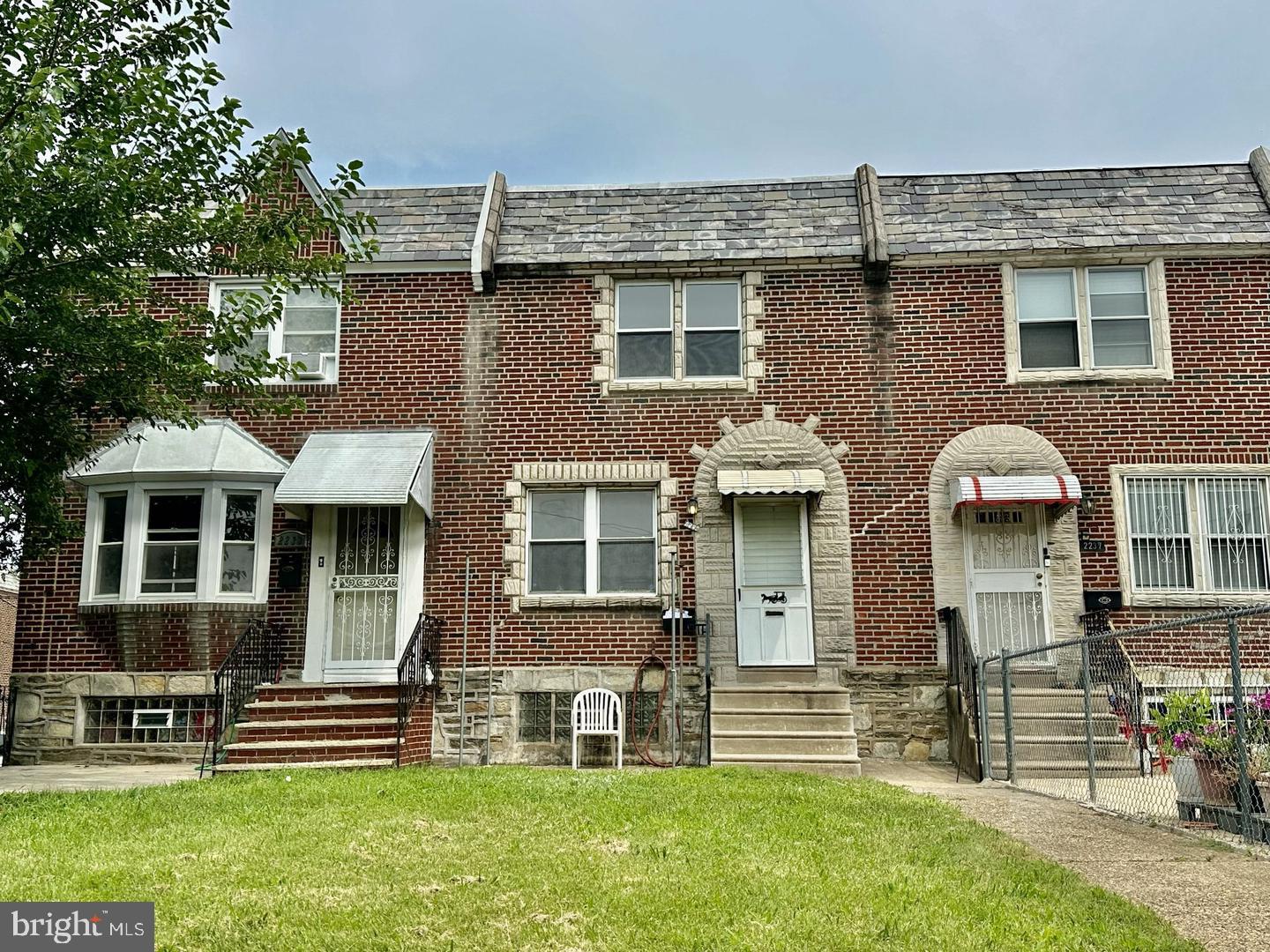 2235 Princeton Ave Property Photo 1