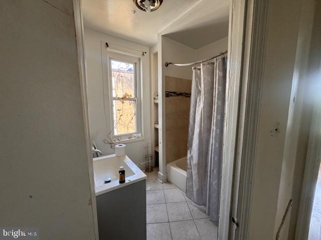 6408 Carlton St Property Photo 7