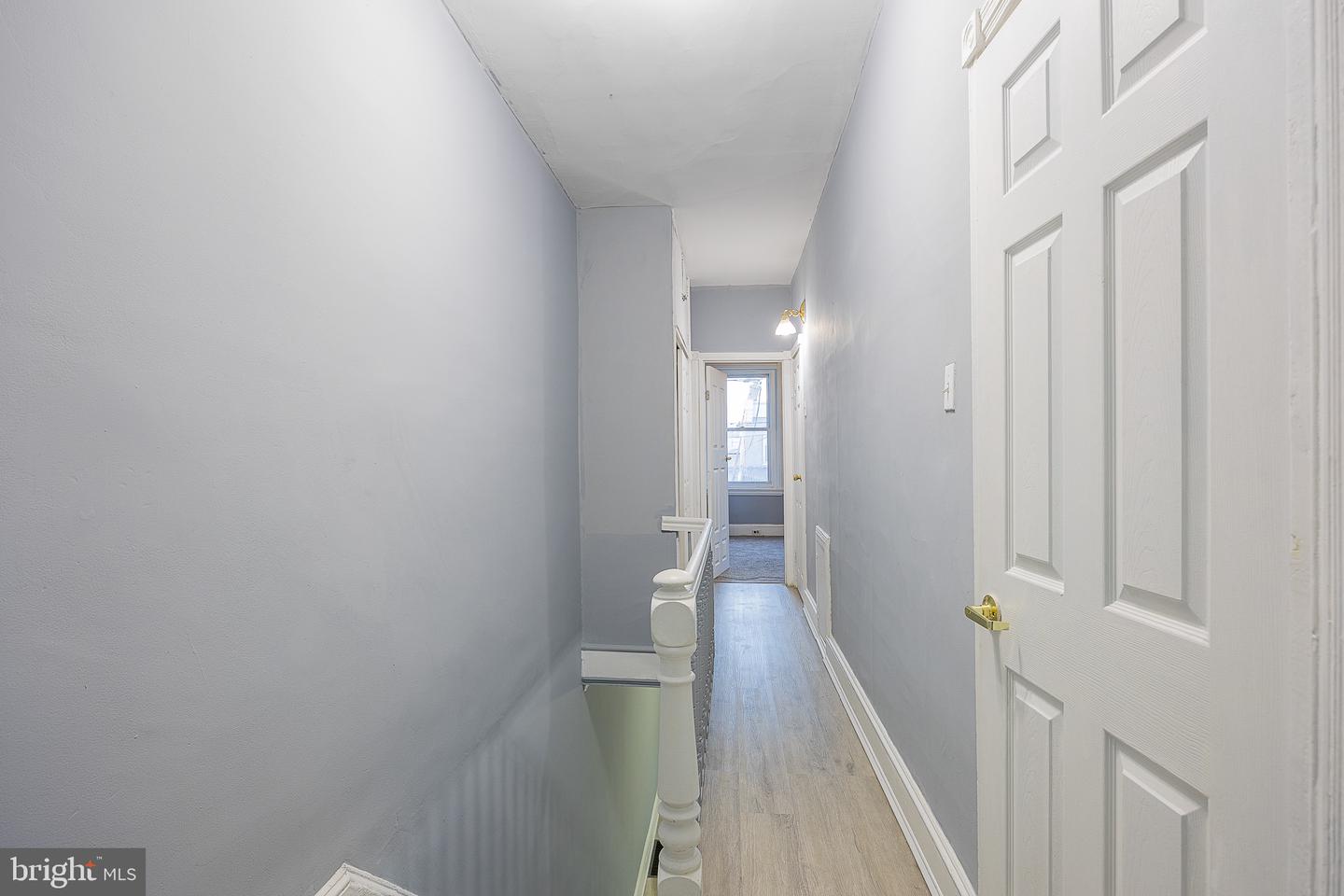 138 W Luray St Property Photo 20