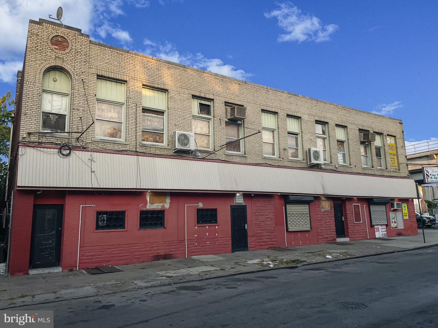 5300-02 Market St Property Photo 17