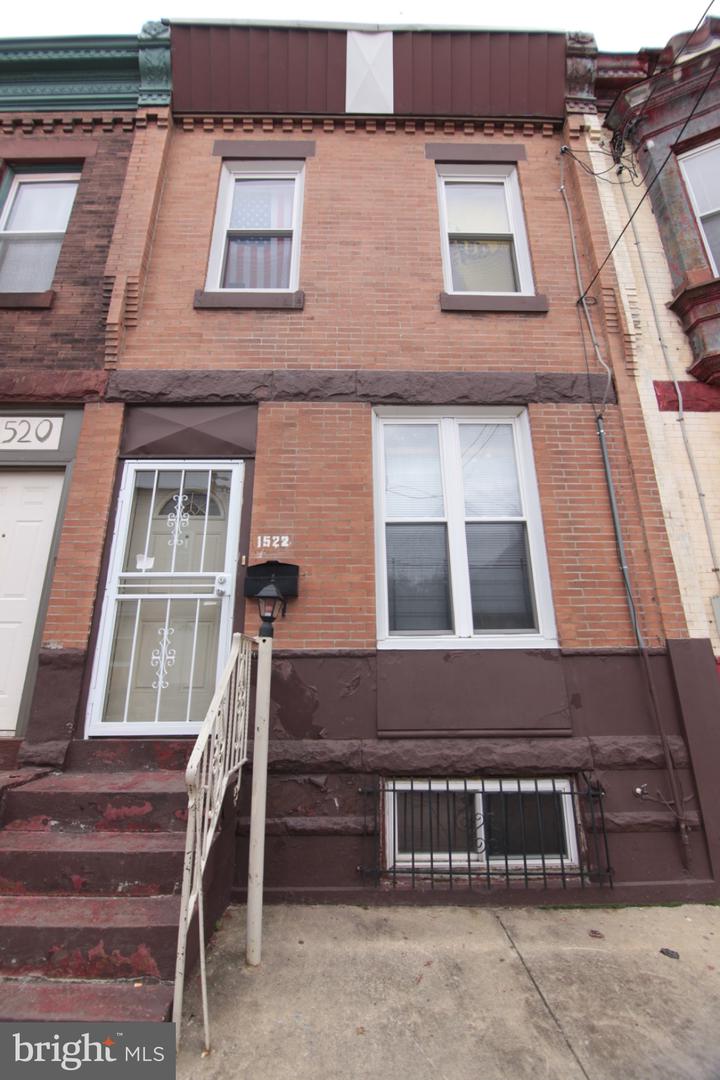 1522 Page St Property Photo 1
