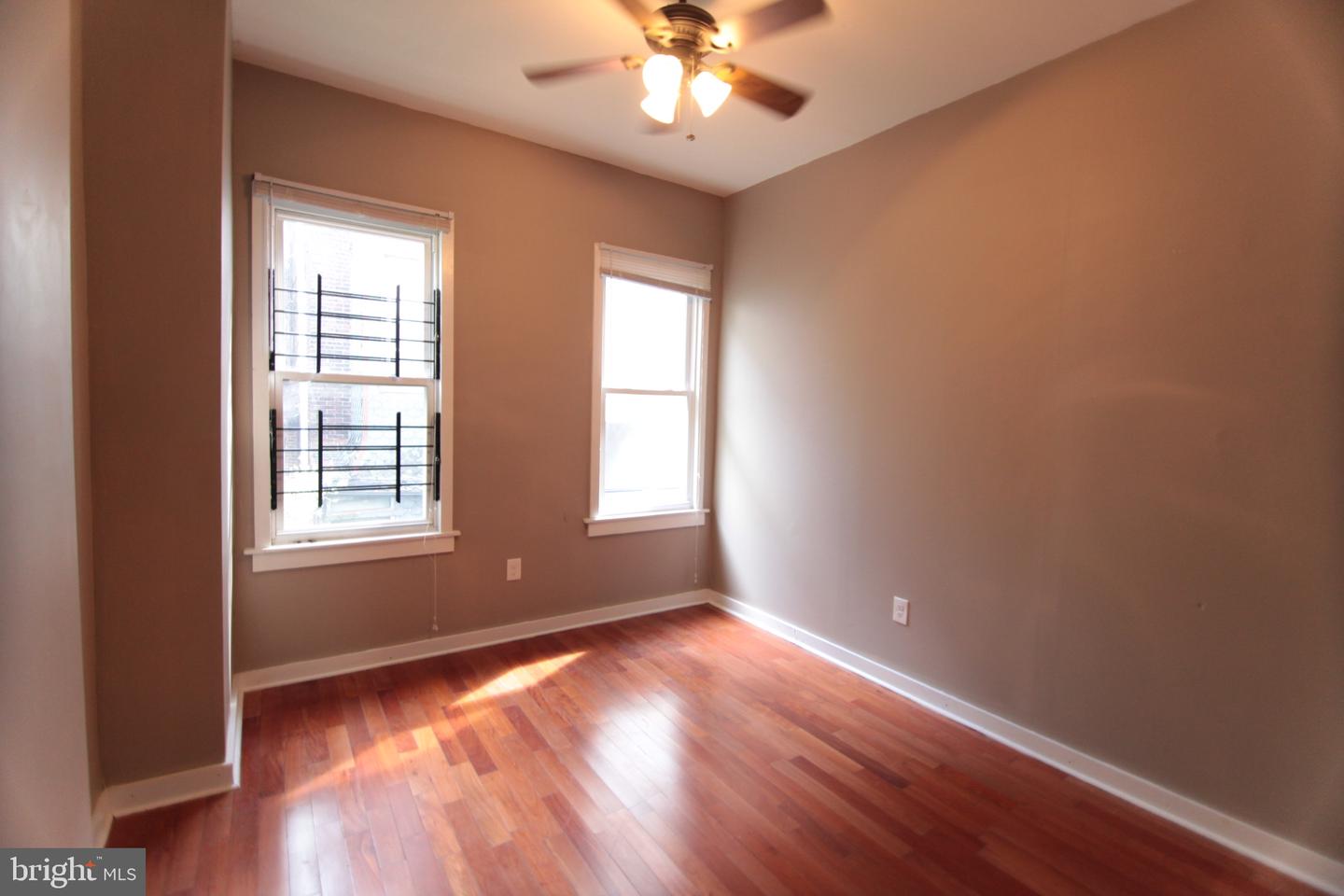1522 Page St Property Photo 7