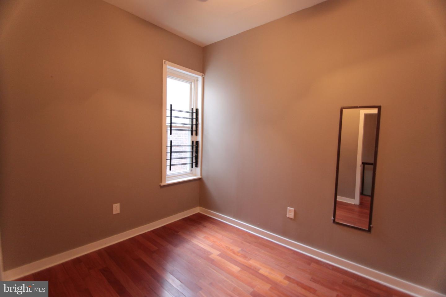 1522 Page St Property Photo 10