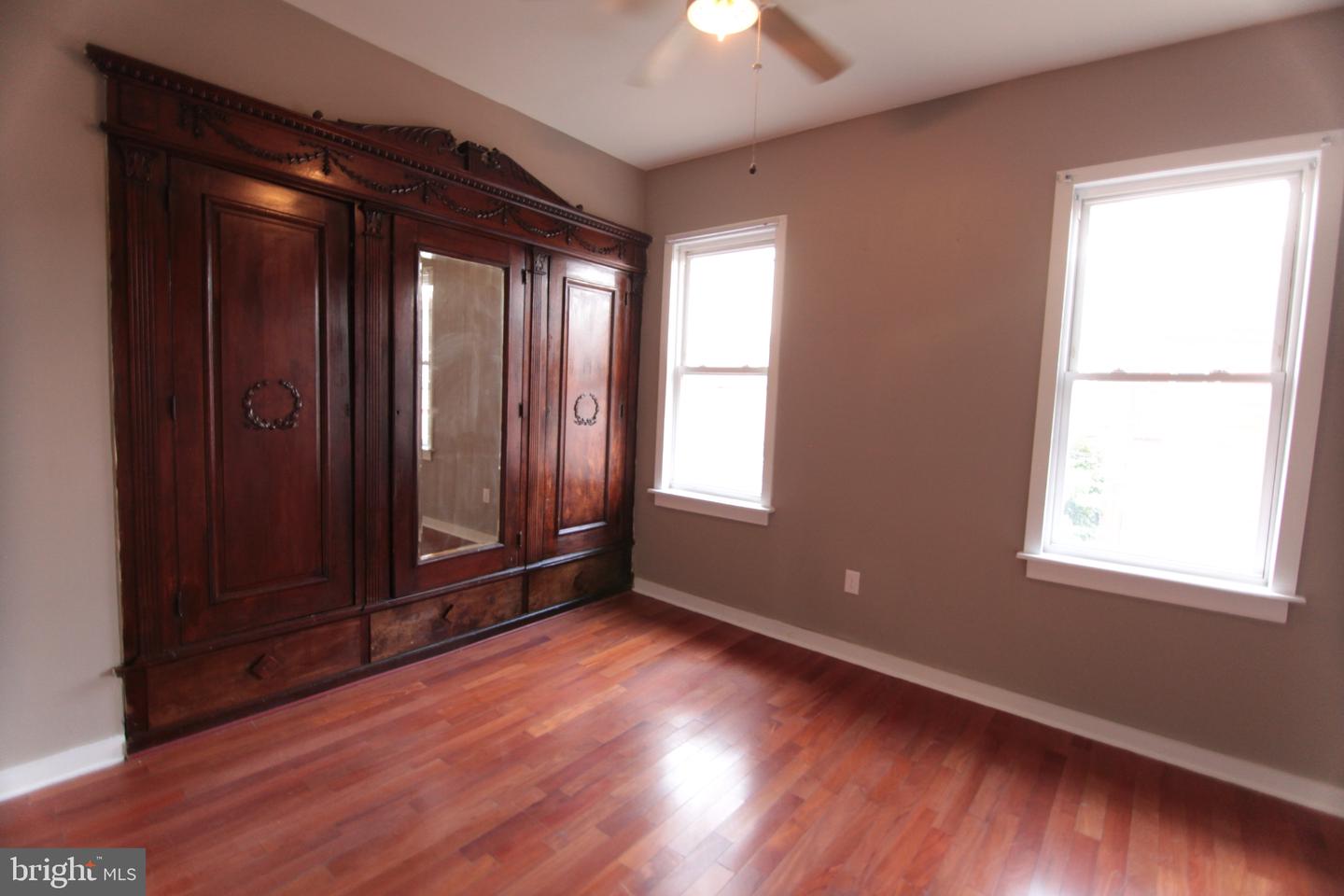 1522 Page St Property Photo 12