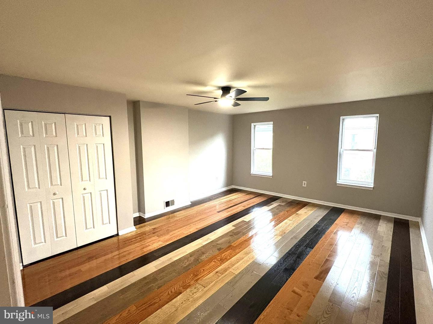 2345 Saint Albans Property Photo 34