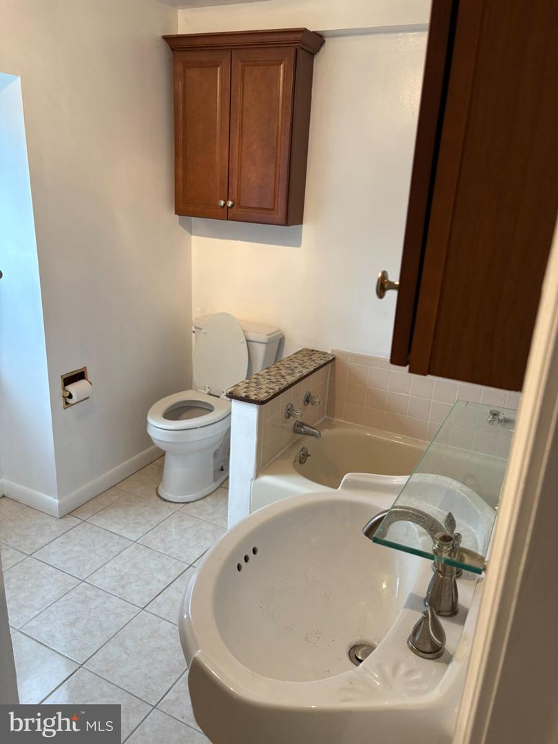 2345 Saint Albans Property Photo 38