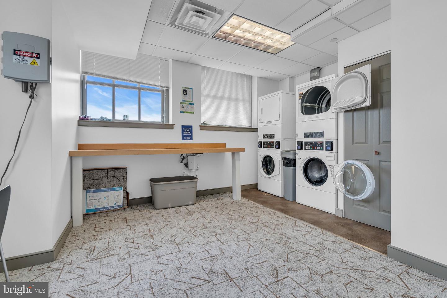 111 S 15th St #p302 Property Photo 50