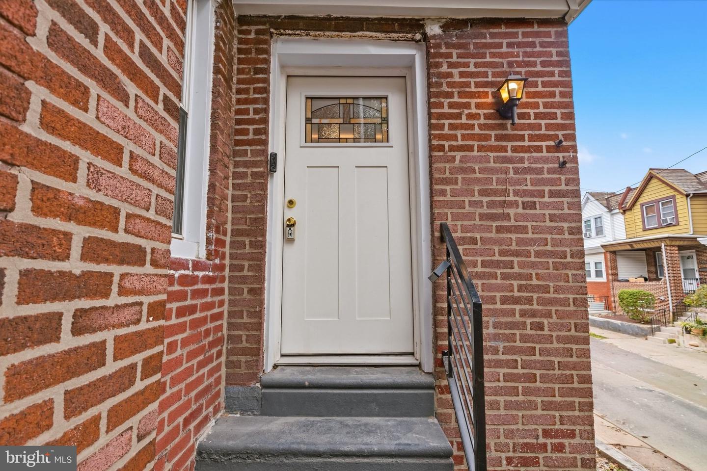 1509 Kinsdale St Property Photo 3